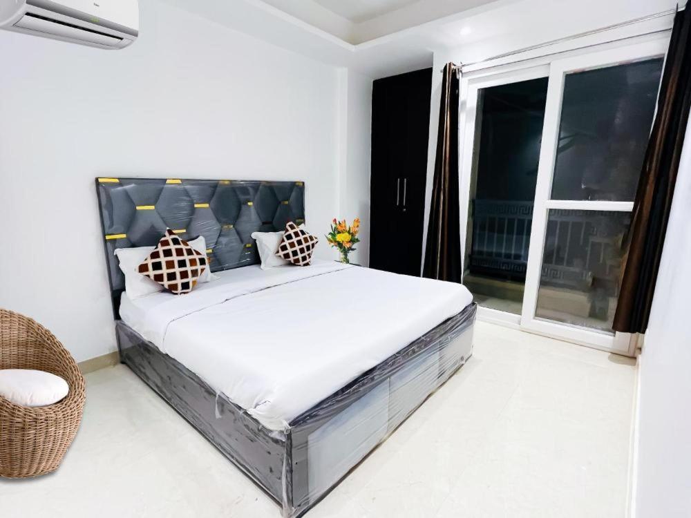 نيودلهي Hotel 24By7 المظهر الخارجي الصورة